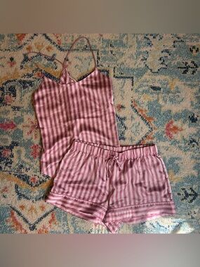 Victoria’s Secret Pink Satin Striped Tank & Shorts Pajama Set – Small
